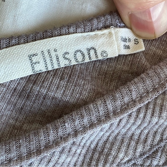 Ellison V-Neck Tunic - Picture 5 of 10